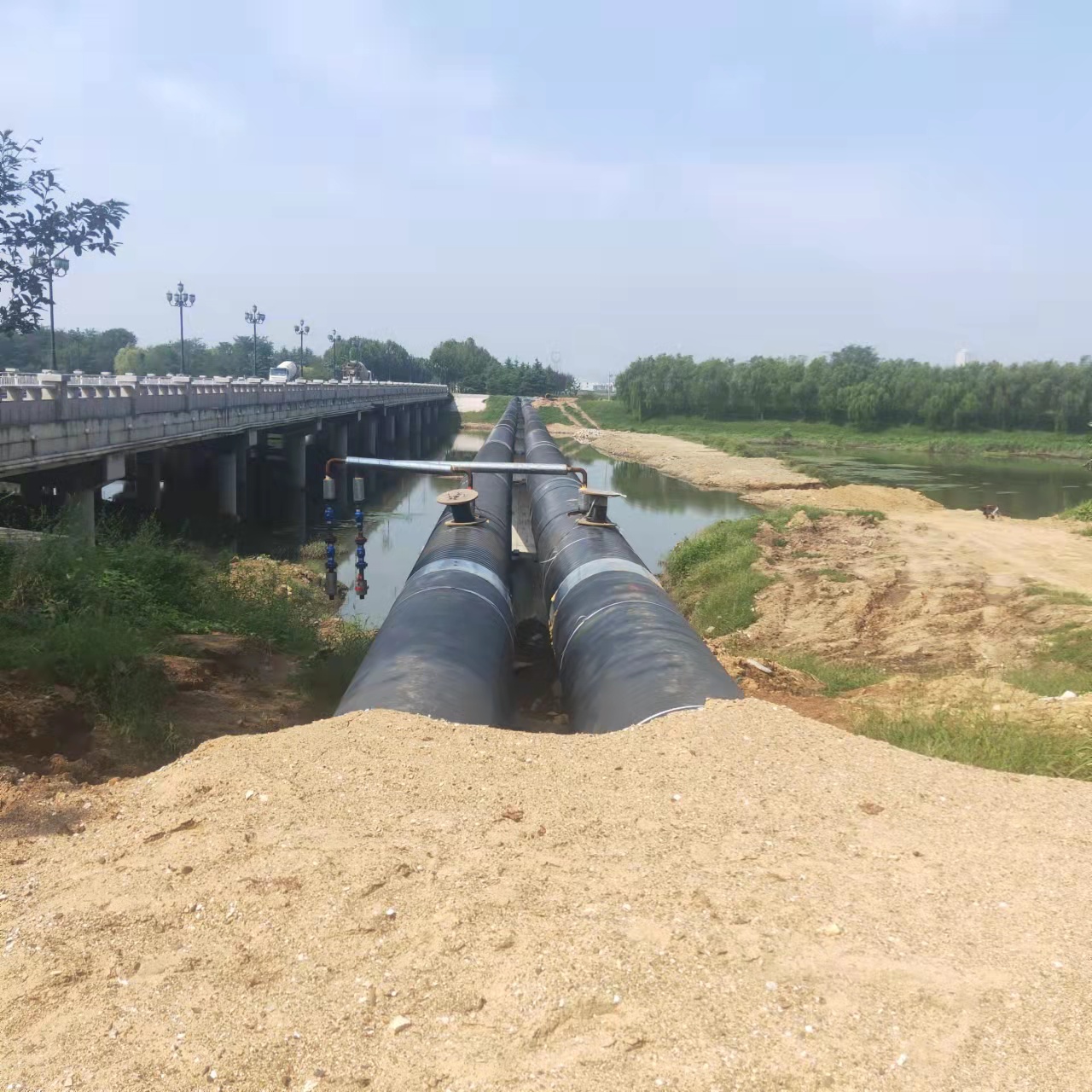 东方管道长距离清洗中石油输油管道清洗